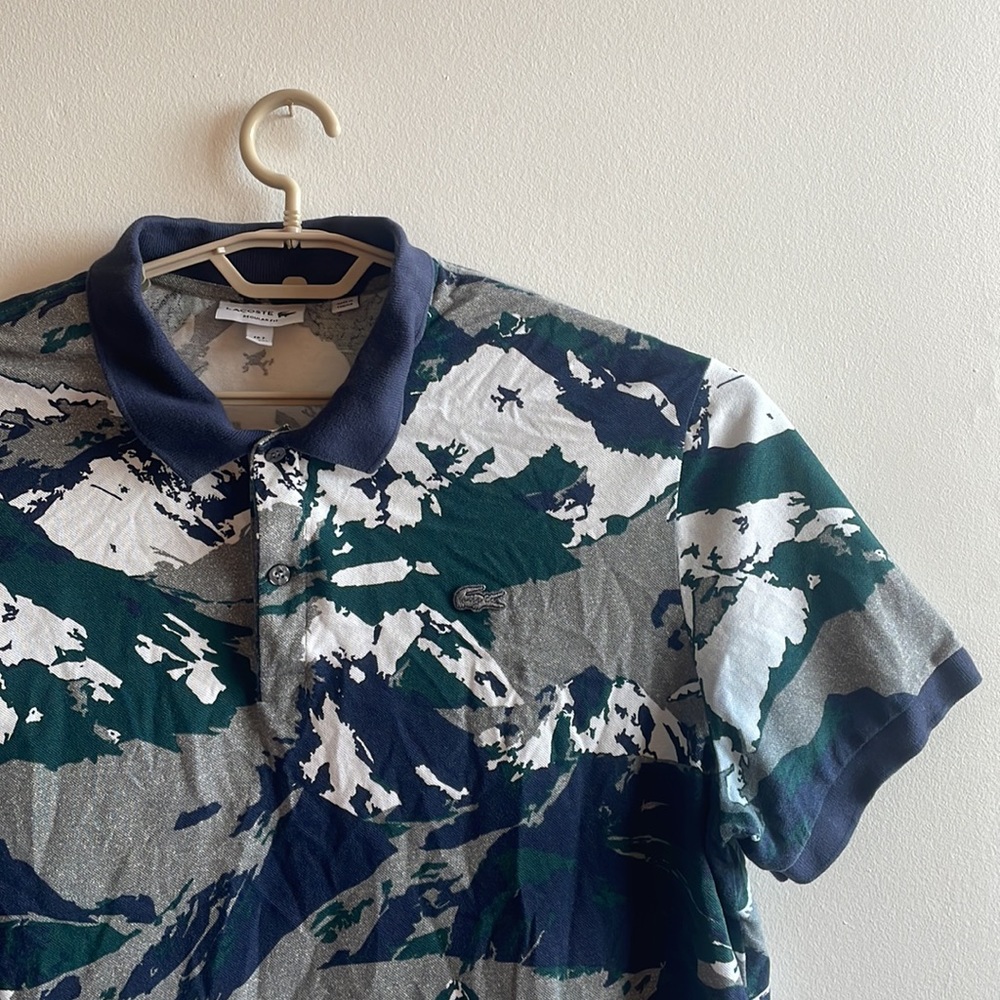 Mountain Print Lacoste Polo Shirt XXL .